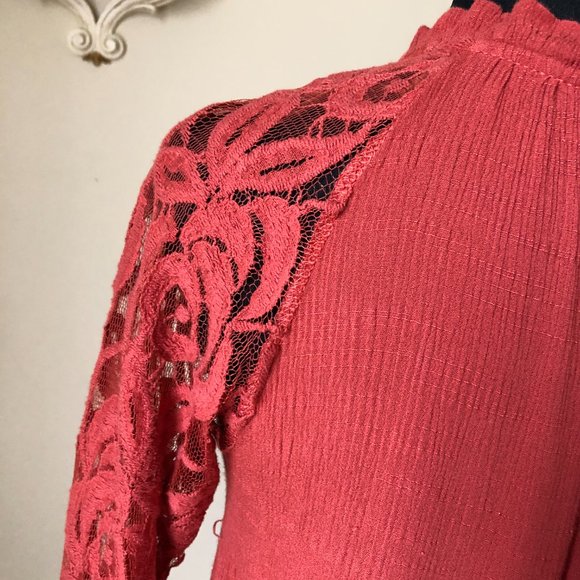 Altar'd State Blouse - Picture 6 of 9